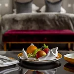 St. Petersbourg - Small Luxury Of The World 5*
