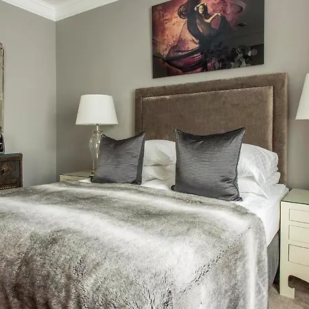 Hotel St. Petersbourg - Small Luxury Of The World Tallinn