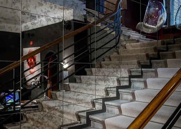 St. Petersbourg - Small Luxury Of The World Hotel 5*