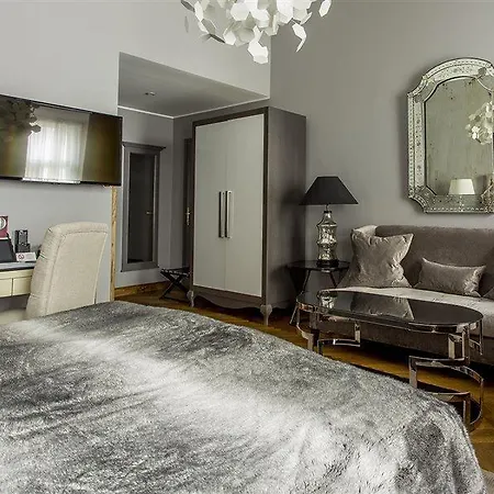 St. Petersbourg - Small Luxury Of The World Hotel 5*