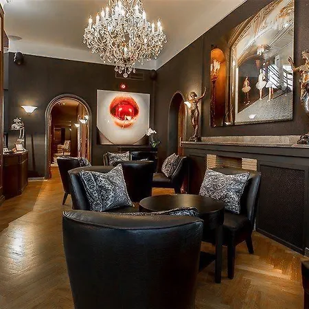 St. Petersbourg - Small Luxury Of The World Ταλίν