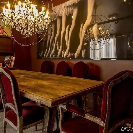 Hotel St. Petersbourg - Small Luxury Of The World 5*