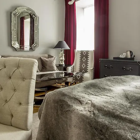 St. Petersbourg - Small Luxury Of The World 5* Tallin