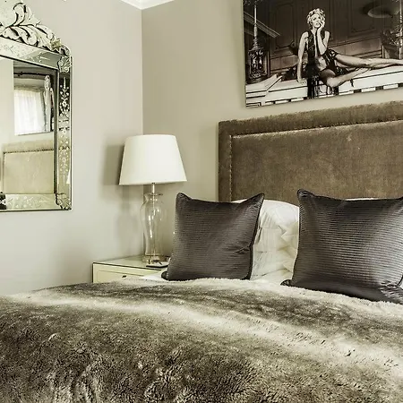 Ξενοδοχείο St. Petersbourg - Small Luxury Of The World Ταλίν