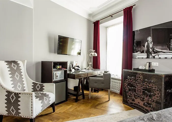 St. Petersbourg - Small Luxury Of The World تالين