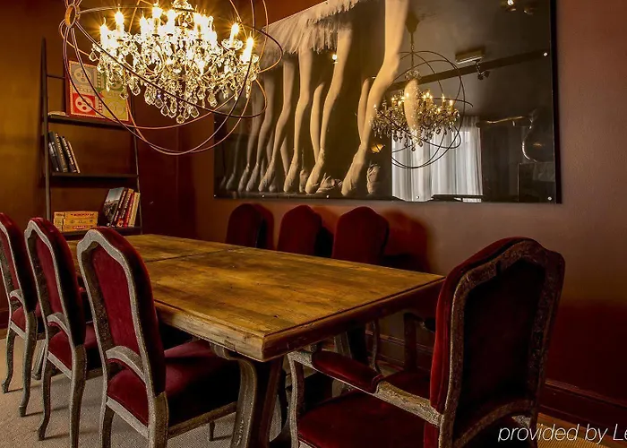 فندق St. Petersbourg - Small Luxury Of The World 5*