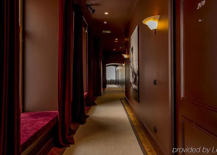 فندق St. Petersbourg - Small Luxury Of The World 5*