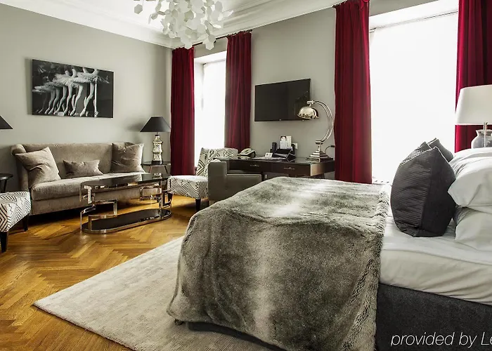 St. Petersbourg - Small Luxury Of The World 5* تالين