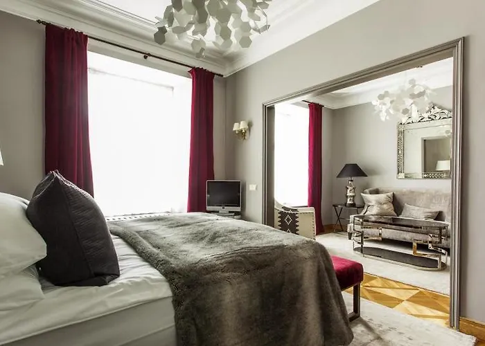 Hotel St. Petersbourg - Small Luxury Of The World 5*