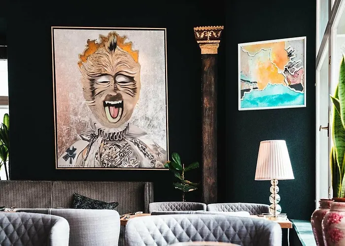 St. Petersbourg - Small Luxury Of The World 5* تالين