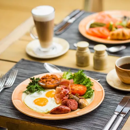 St. Petersbourg - Small Luxury Of The World 5* Tallinn