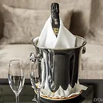 St. Petersbourg - Small Luxury Of The World Otel