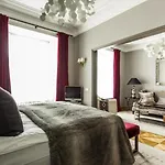 Otel St. Petersbourg - Small Luxury Of The World 5*