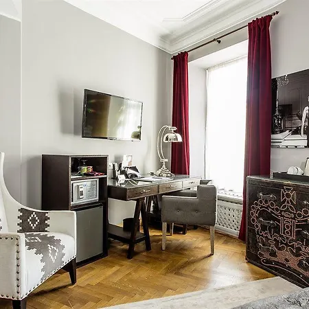 St. Petersbourg - Small Luxury Of The World Reval