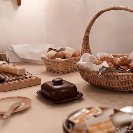 St. Petersbourg - Small Luxury Of The World 5* Reval