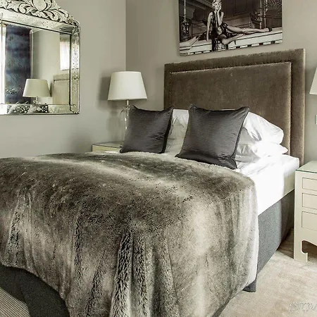 St. Petersbourg - Small Luxury Of The World Hotel